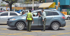 AMET inicia campaña educativa para que conductores no bloqueen las interseccines